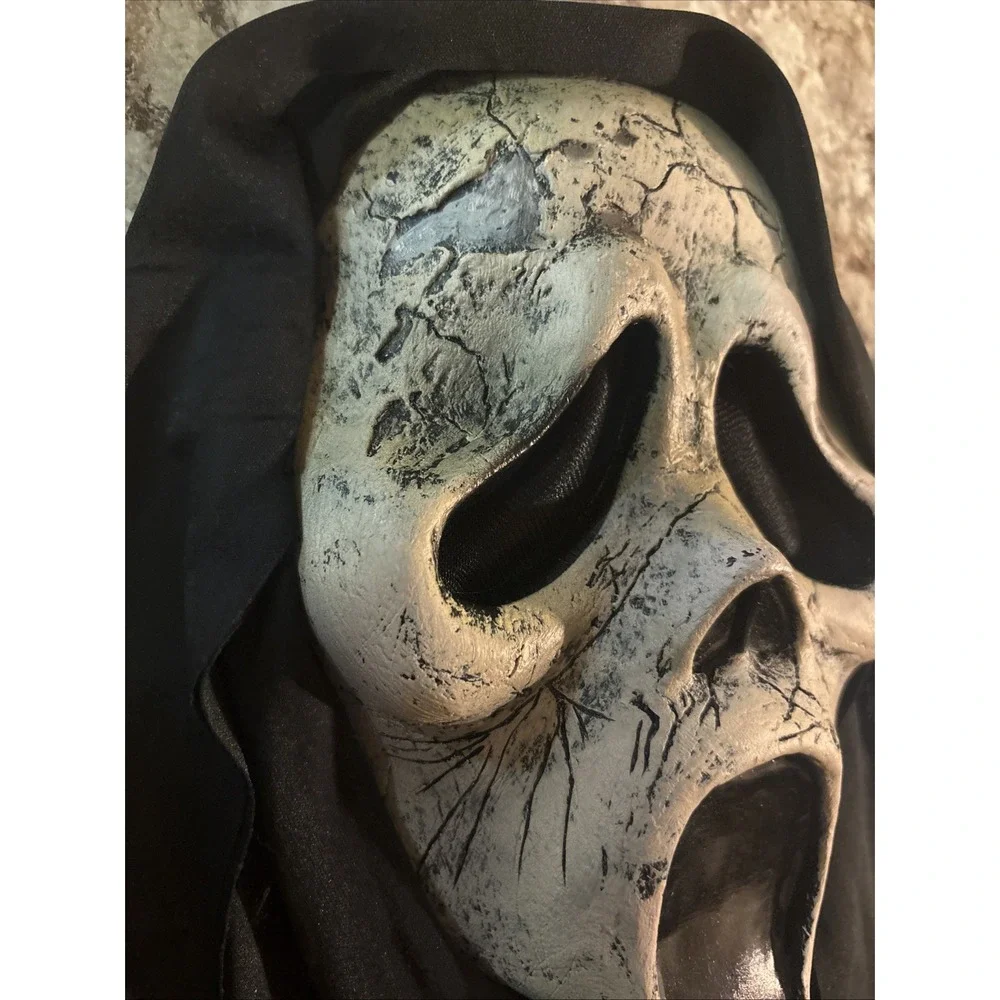 Easter Unlimited‎ Scream Aged Ghost Face Mask Horror Halloween Fun World GUC